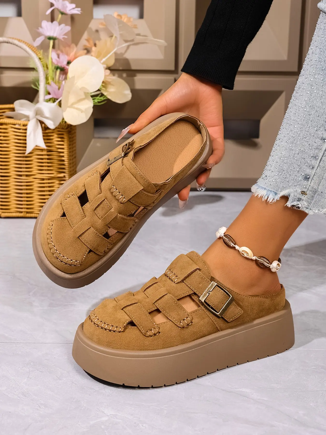 Women's Thick Sole Low Wedges Platform Fashion Comfort Slippers, Thick Soled Mules, Buckle Strap Design, Casual Single Shoe, Backless Style, Versatile Outdoor Wear