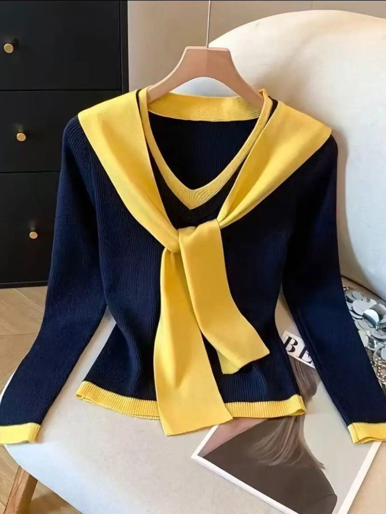 Women's Fake Two-Piece Shawl Knit Top, Fashion Knitwear Colorblock V-Neck Fall Winter Blouse, Cozy Knitwear Elegant Slim Fit Long Sleeve Sweater, Unique Design Chic Fashion