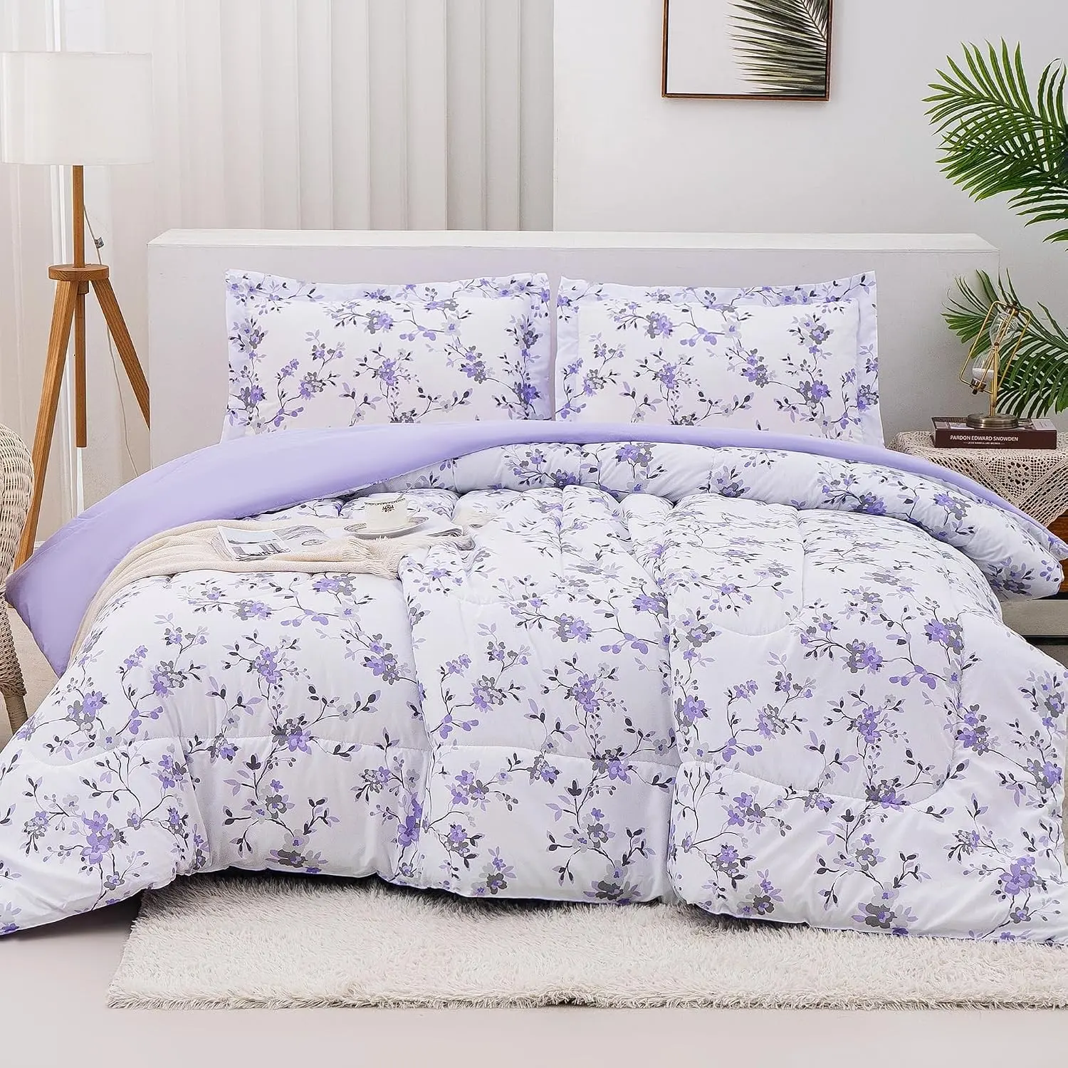Floral Twin Size Comforter Sets, Lightweight Purple Lavender Botanical Printed Bedding for All Seasons, 2-Piece Vintage Bed in a Bag with Fluffy Quilted Reversible Comforter & Pillow Sham