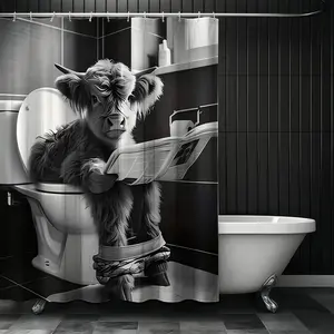 1pcs Black White Highland Cow Reading Newspaper On Toilet Shower Curtain, Funny Humor Farm Animal Print Bathroom Curtain, Novelty Gag Gift Style Bath Divider for April Fool’s Day Farmhouse Home Restroom Decor