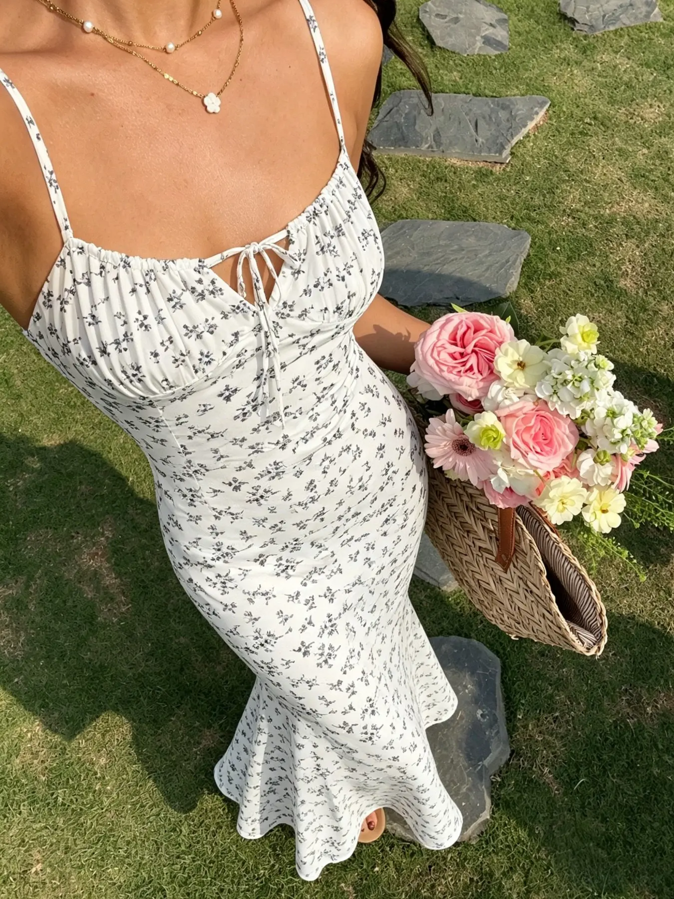 Women Ditsy Floral Spaghetti Strap Mermaid Maxi Dress, Tie Front Slim Bodycon Vestidos, Tiktok Shop Viral OOTD Outfit Inspo For Ladies Vacation Beach Soft Stretchy Summer Dresses For Women