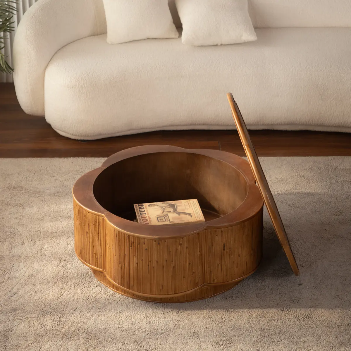 Boho-Chic Flower-Shaped Rattan Coffee Table - Pre-Assembled, Lift-Off Storage Lid, Space-Saving Indoor Furniture, 22.40 lbs, Ideal for Cozy Living Rooms & Compact Spaces, Lift-Off Lid