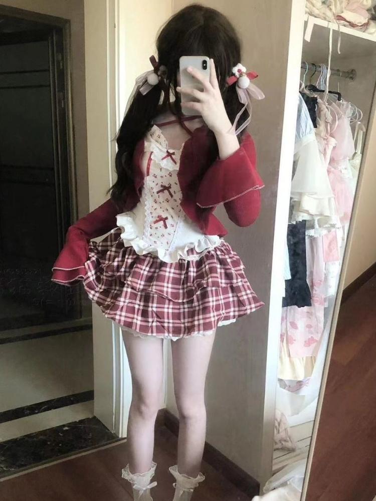 Autumn Sweet Lace Suit Women's Fashion Design Slim Bow Sling Long Sleeve Cardigan Hepburn New Red Plaid Short Skirt 3-piece Set