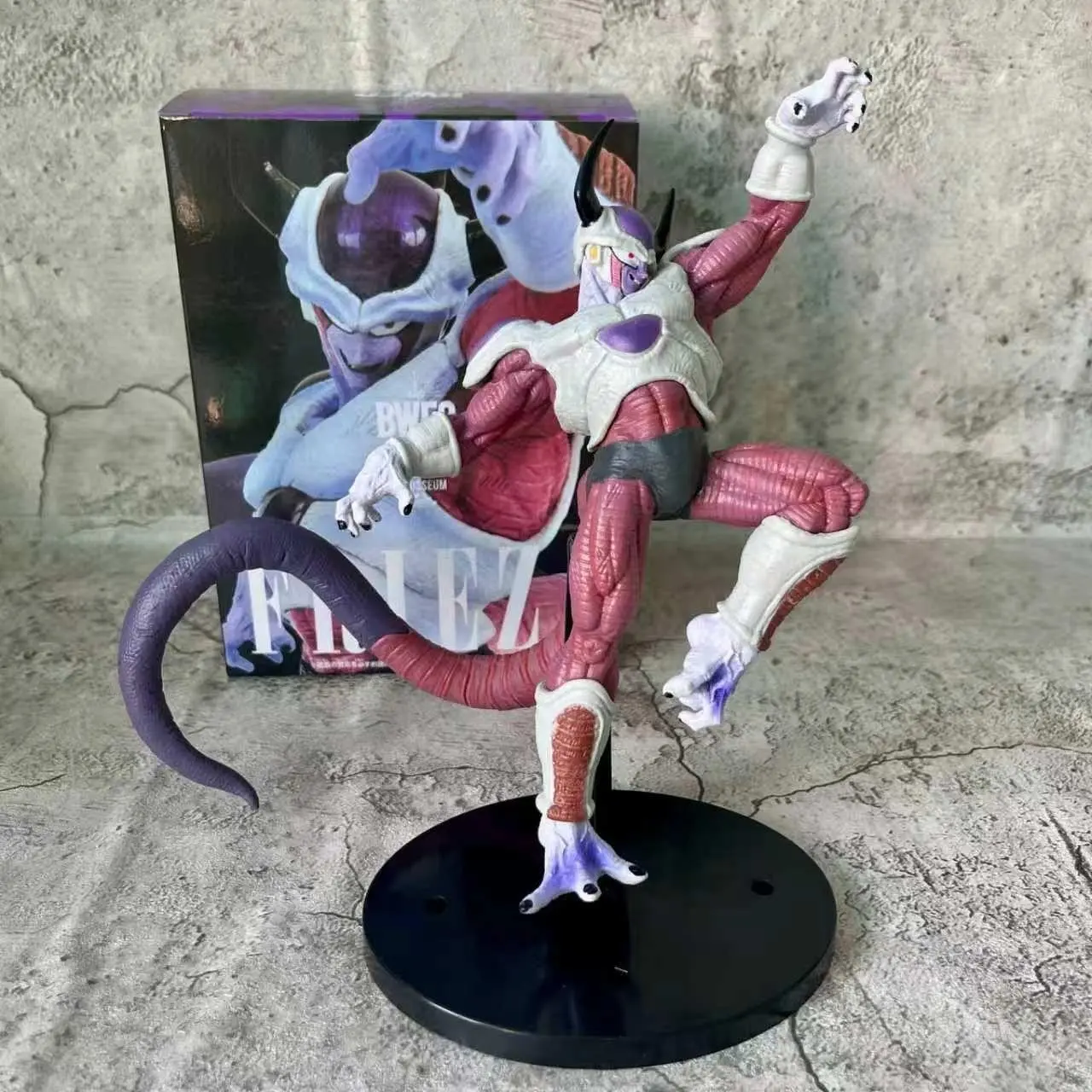 Anime Series Bwfc Frieza Action Figure, PVC Figure, Collectible Model Toy, Anime Collectibles, Perfect Gift for Birthday Party, Ideal Present for Anime Enthusiasts