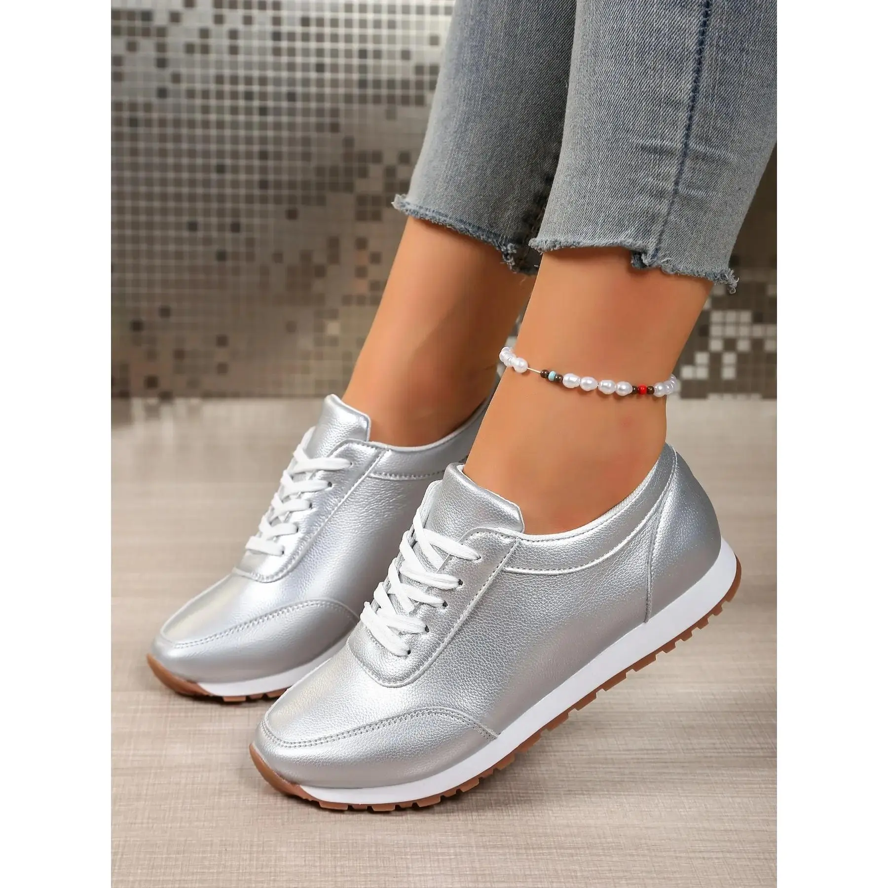 YYW1 Vintage Trainer Sneaker Shoes, Flat Laces Design Casual Women's Shoes, Versatile Silver Color Agony Shoes, Soft Breathable Daily Commute Shoes, Trendy Shoes