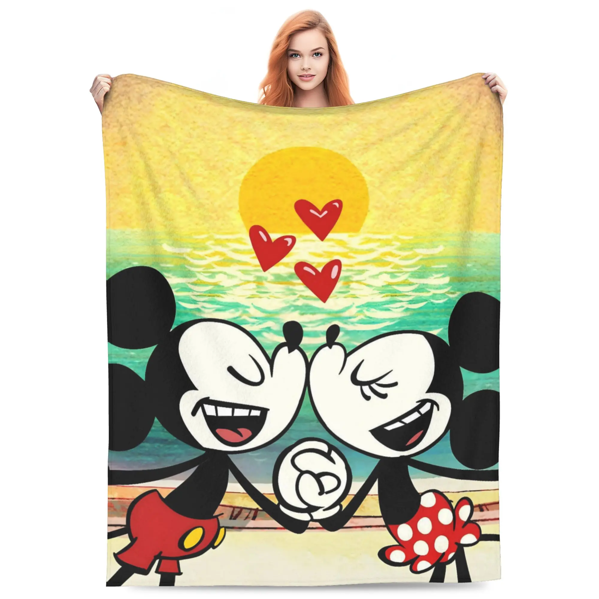DISNEY CLASSIC Mickey Minnie Love Throw Blanket, Retro Couple Mickey Minnie Beach Sunset Ocean Red Hearts Romantic Print, Soft Flannel Lightweight Cozy Blanket for Sofa Bed Home Decor