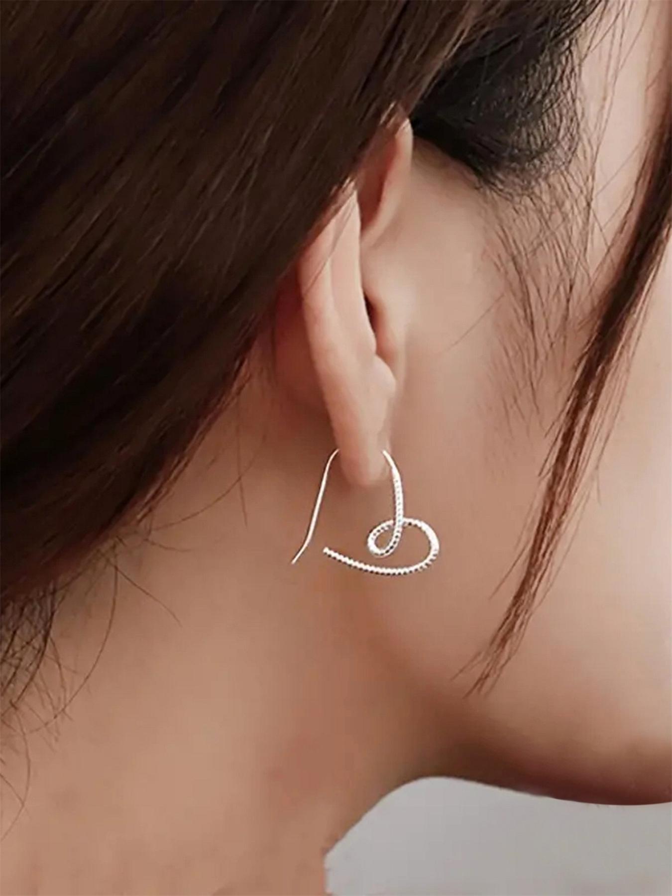 Women's Elegant Heart Design Dangle Earrings, Exquisite Trendy Dangle Earrings, Fashionable Minimalist Jewelry for Women for Daily & Party Decor