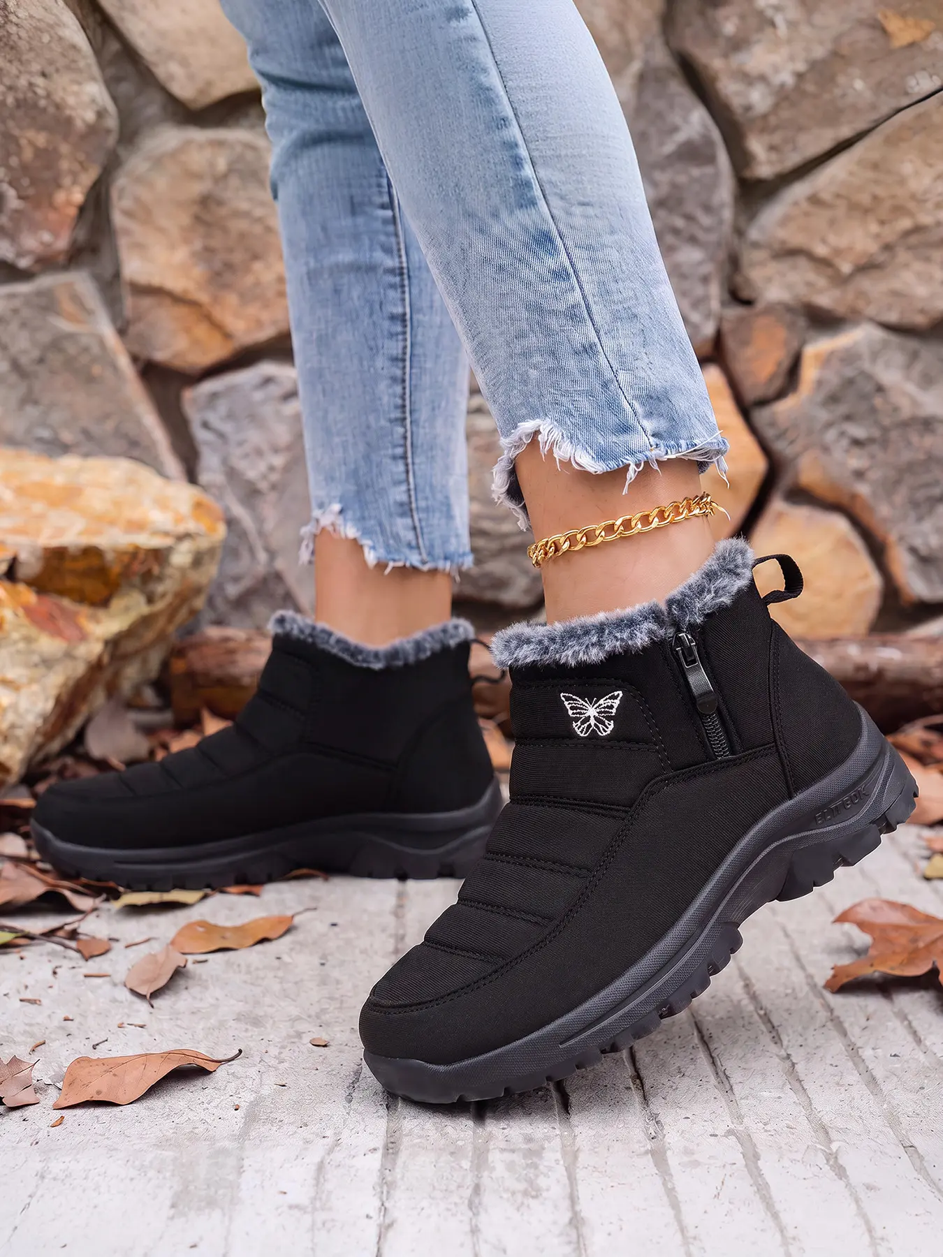 Women's Winter Ankle Snow Boots, Footwear, Quilted Fabric Upper, Fuzzy Lining, Side Zipper Closure, Butterfly Embroidery Decoration, Thick Rugged Outsole, Warm Outdoor-casual Style, Multi-color Options for Cold-weather Daily Wear