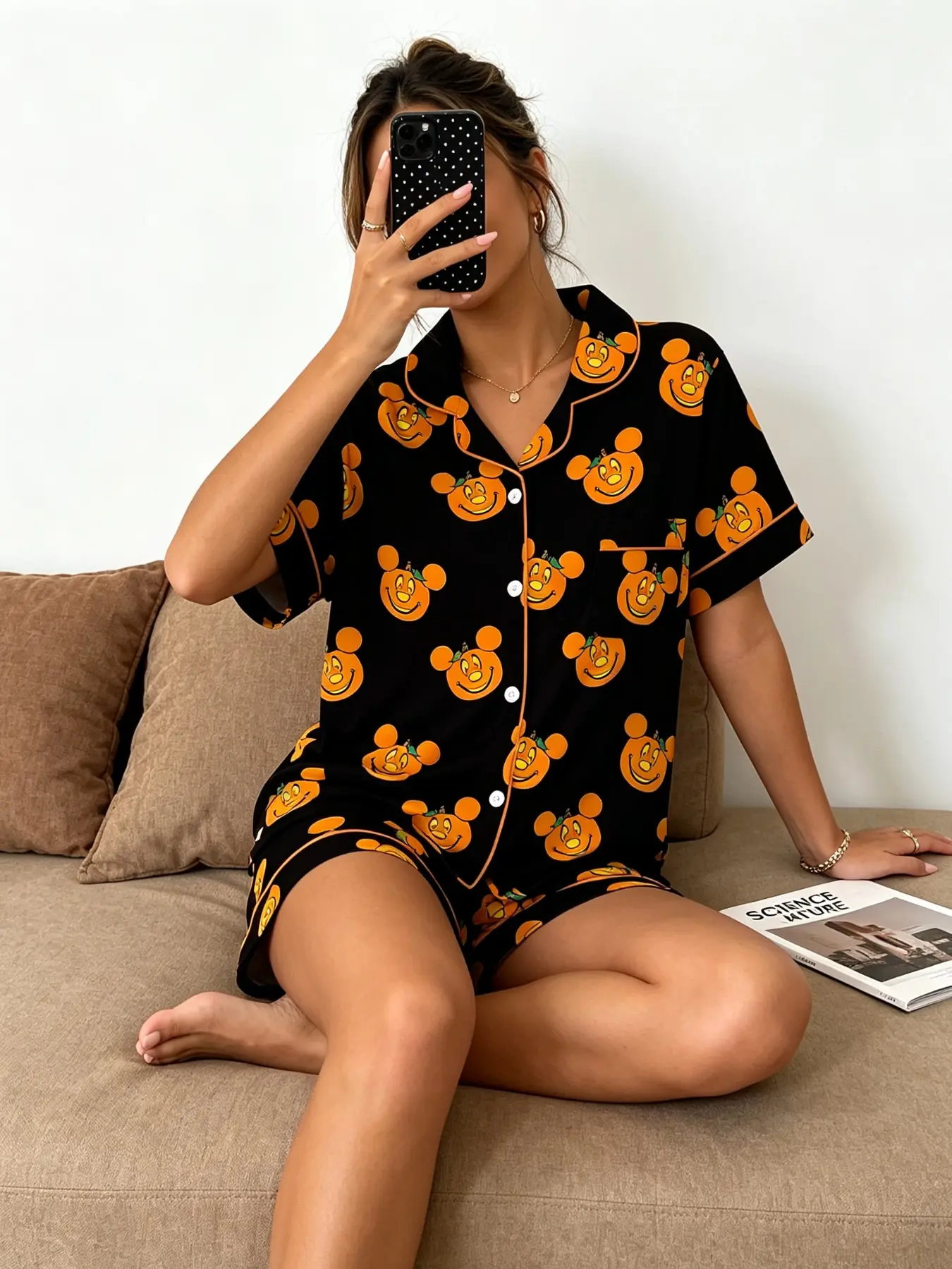 Halloween Pumpkin Cartoon Print Women's Pajama Set, Base Trim Short Sleeve Shorts Open Front, Fun Ghost Face Pattern Two-Piece Sleepwear