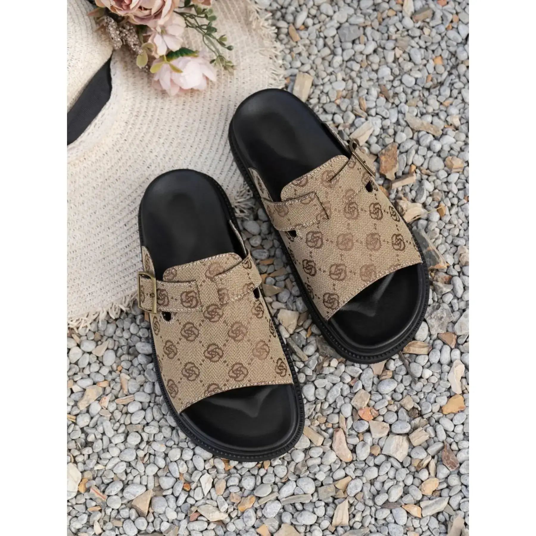 Women's Plain Breathable Slide-On Sandals - Open Toe, PU Upper, Rubber Sole, Large Size Casual Summer Beach Footwear for Large Women