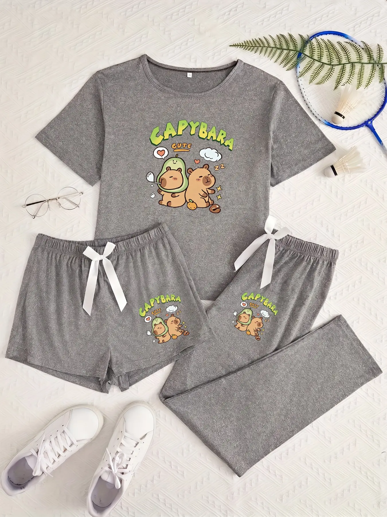 Women's Cartoon Capybara Girl Three-Piece Home Set, Loose-Fitting Casual Pajamas Loungewear, All-Seasons Unlined Sleepwear, Plain Surface Design, Cozy Loungewear Sleepwear
