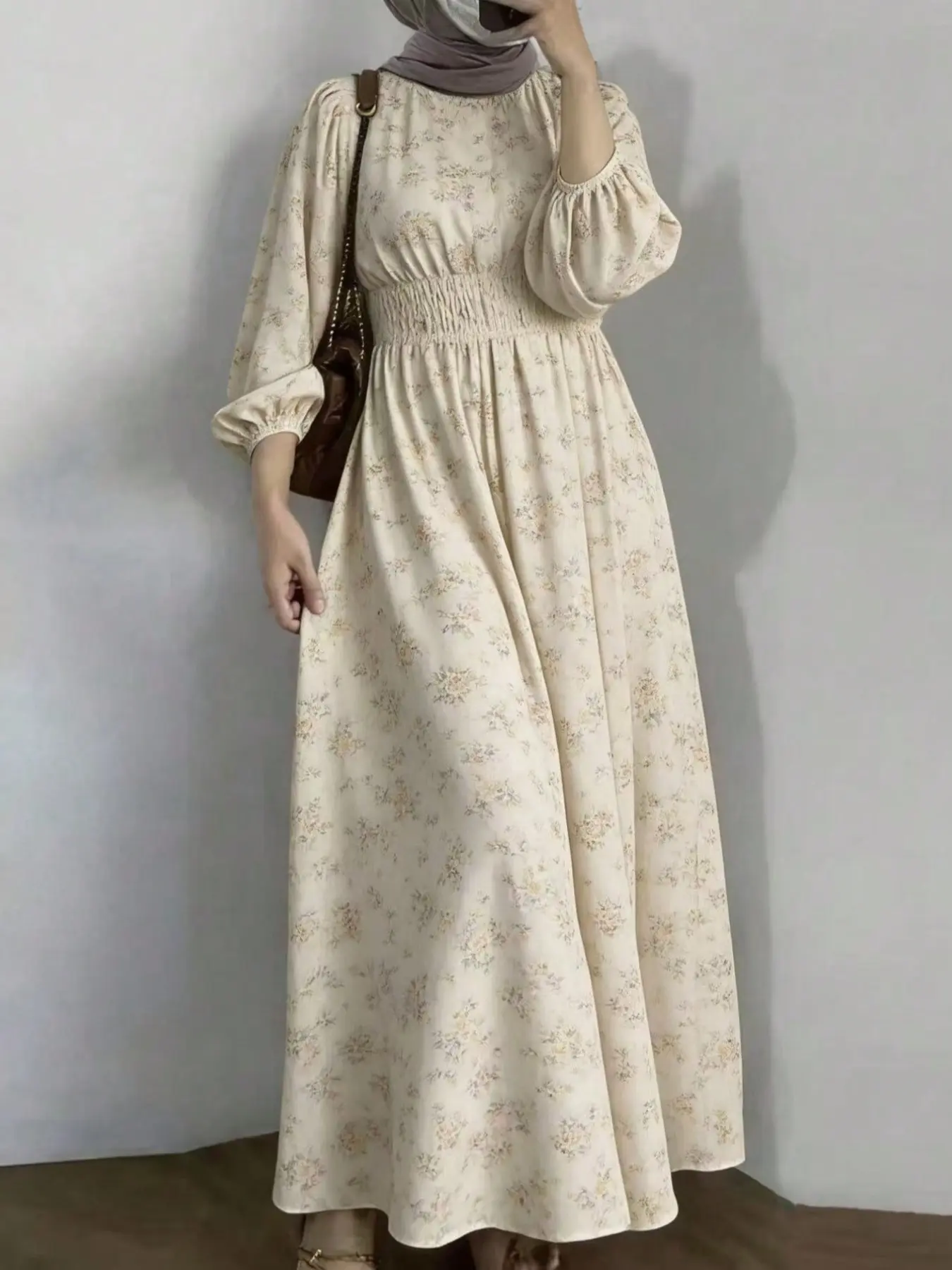 Modest Muslim Floral Print Maxi Dress, Round Neck Puff 3/4 Lantern Sleeve, Elastic Waist Flowy Long Gown, Loose Concealing Outfit For Women Daily Travel Prayer Wear