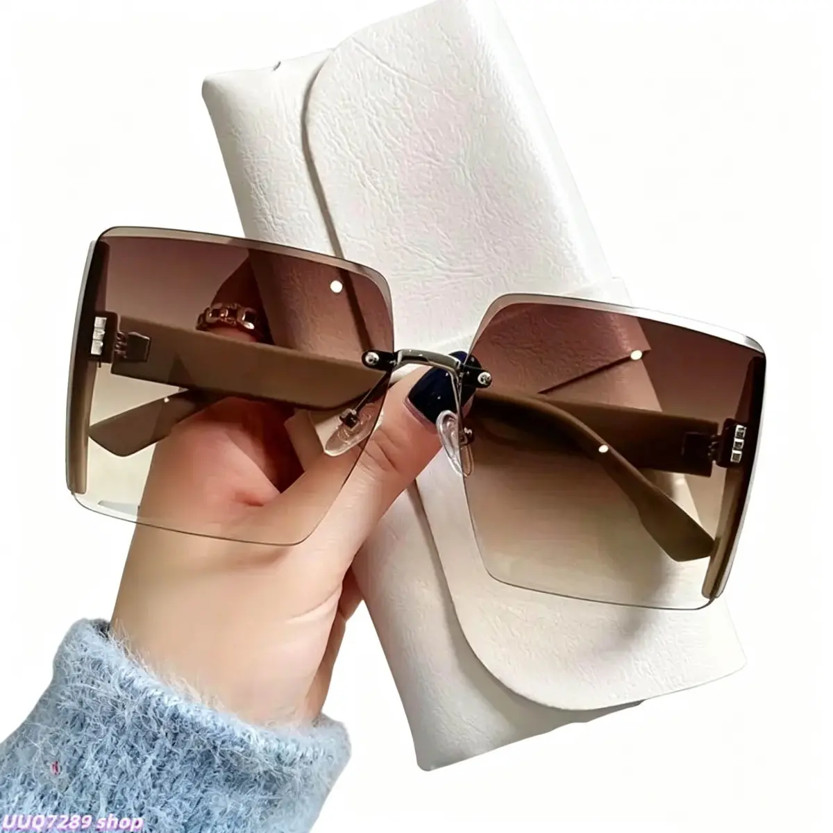 Women’s Oversized Square Rimless Sunglasses, Viral Retro Wrap Around Polarized Shades, Cut Edge Gradient PC Lens Eyewear, Lightweight Anti-UV Glasses With Stable Metal Hinges, for Daily Street Style, Driving & Outdoor Travel
