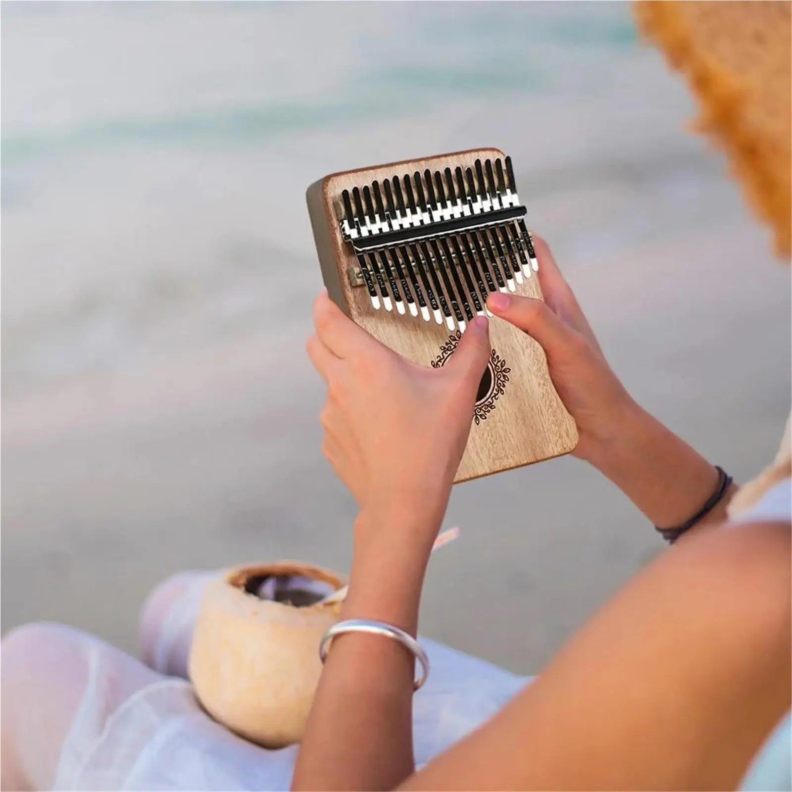 Thumb Piano Kalimba 17 Notes Beginner Finger Piano Instrument, Easy-To-Play Musical Toy for Kids & Adults, Perfect Gift Idea