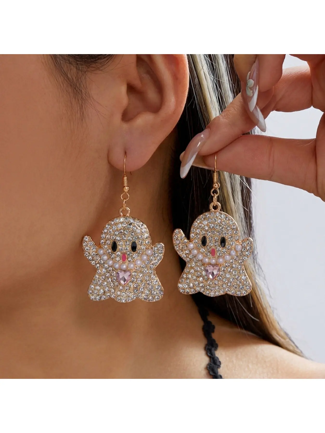 Women's Halloween Rhinestone Pearl Ghost Earrings, Cute and Quirky Pumpkin-shaped Fashion Dangle Earrings, Halloween Party Costume Accessories, Fun and Personalized Earrings