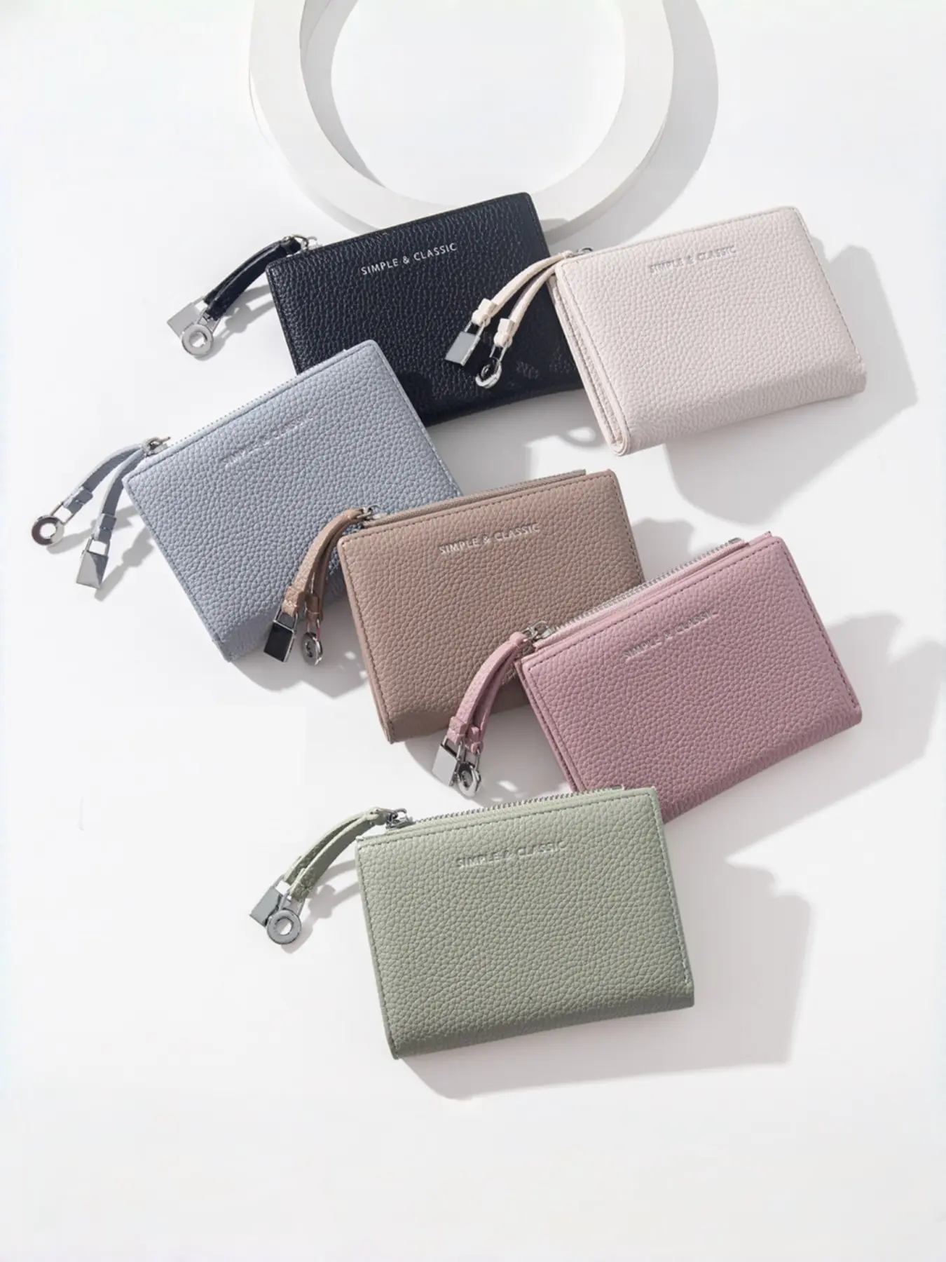 Women's Short Student Coin Purse, Cute Multi-Color Card Holder, Daily Use Accessory, Fashionable and Practical Wallet, Small Wallet