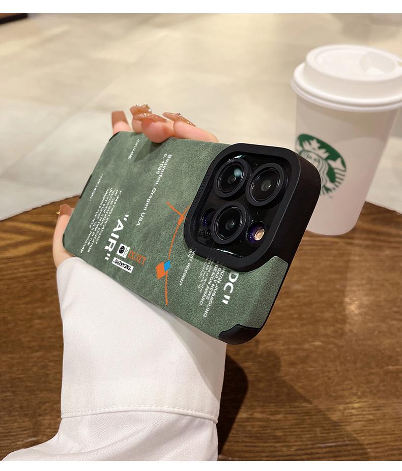 This plush leather sneaker-shaped phone case features a shoelace design and is compatible with iPhone 17/16/15/14/13/12/11/X/XS/XS Max. The PC back cover provides robust protection. It's the perfect holiday gift for friends, family, and yourself.