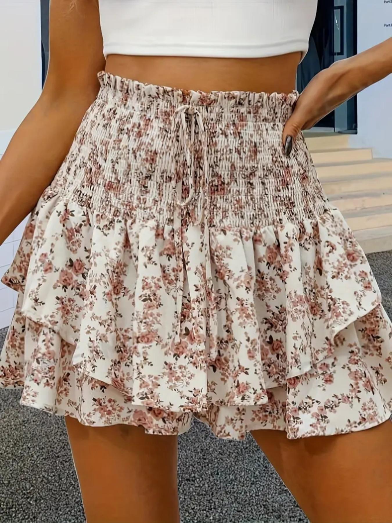Women's Floral Print Woven Fabric Frill Trim Shirred Tiered Layer Shorts, Casual Lightweight Loose High Waist Tie Front Drawstring Wide Leg Shorts for Spring & Fall, Women's Bottoms for Daily Wear, 1 Piece Womenswear Women's Floral Print Woven Fabric Frill Trim Shirred Tiered Layer Shorts, Casual Lightweight Loose High Waist Tie Front Drawstring Wide Leg Shorts for Spring & Fall, Women's Bottoms for Daily Wear, 1 Piece Womenswear