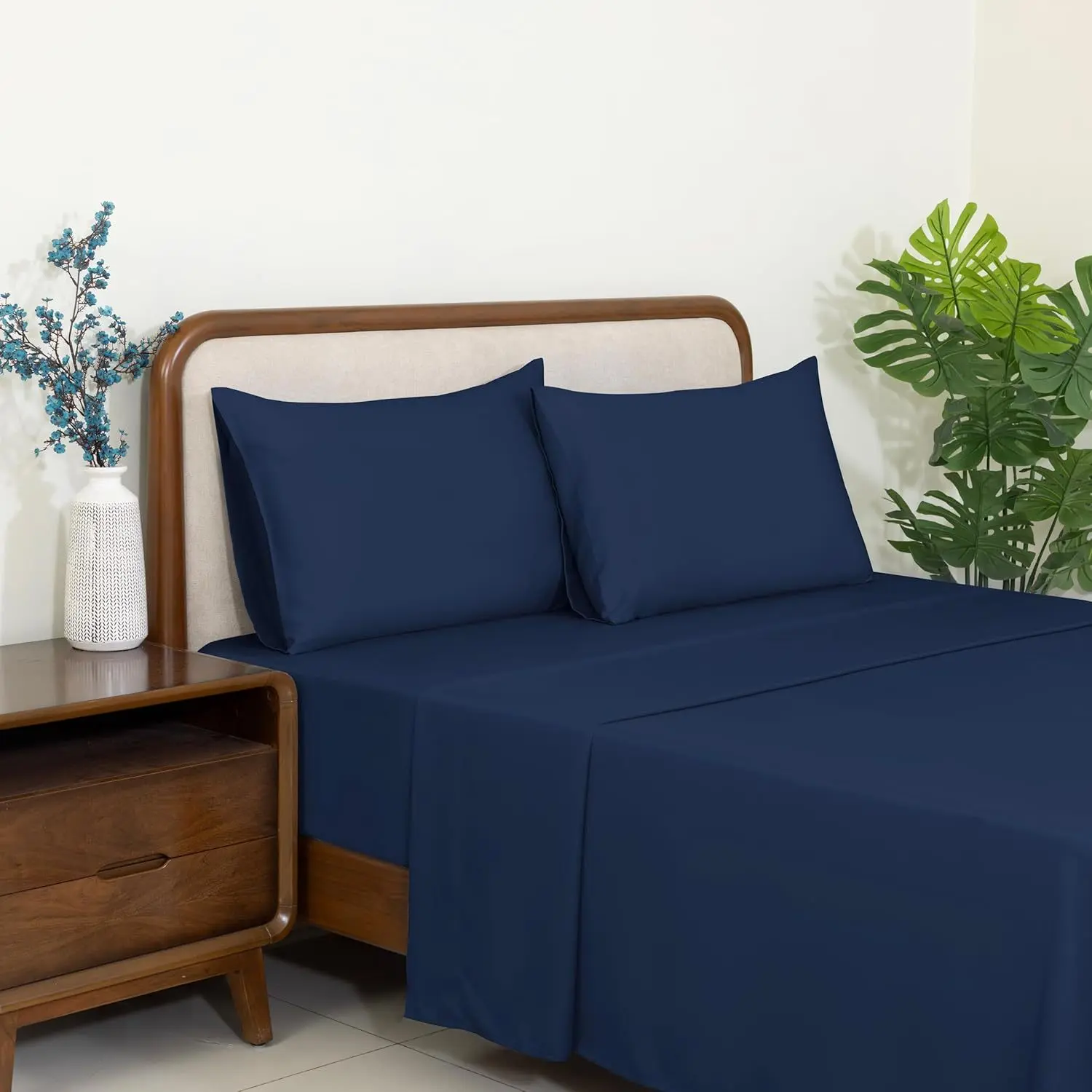 Dreamology 4PC 100% Tencel Lyocell Bed Sheet Set, 16” Deep Pocket Non-slip Design Soft Breathable Bed Sheets, Blue