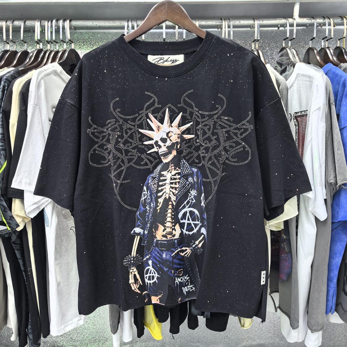 Sparkling Rhinestone Crew Neck T-Shirt, Unisex Loose Cotton Summer Tee, Plus Size, Bling Character Print, Washed Gray Full Diamond Cropped Top for Men Women