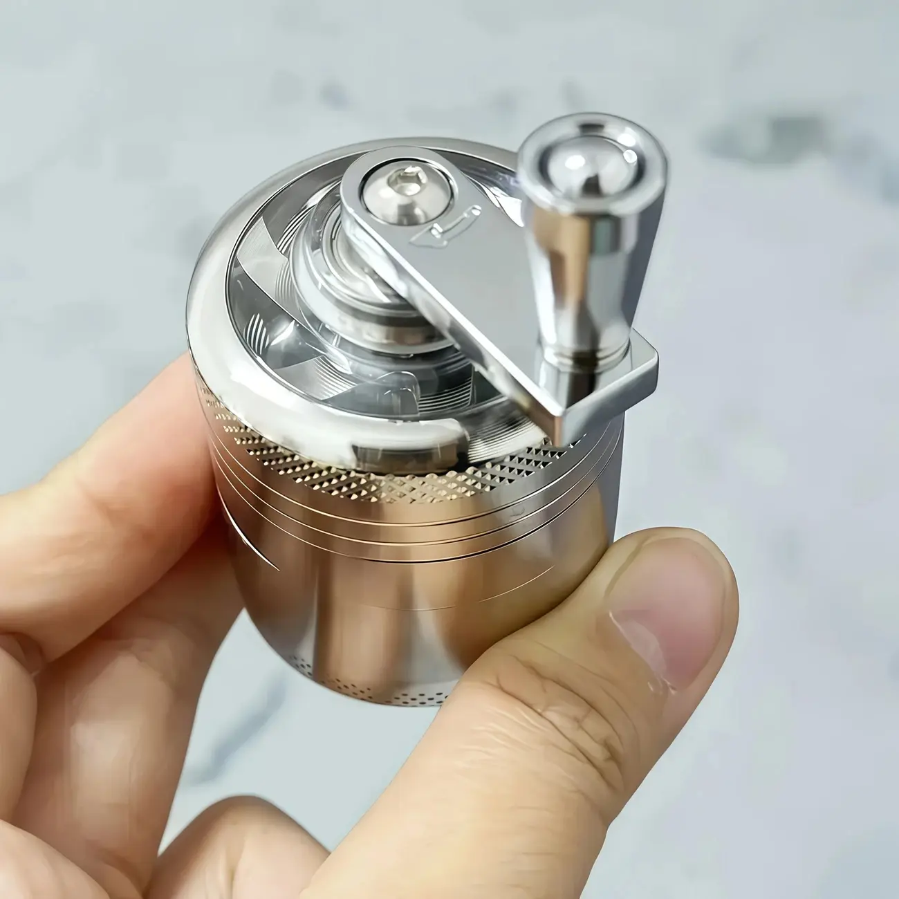 40mm Metal Grinder and Crusher, 4-Layer Hand Crank Spice Mill, Manual Grinding Tool, No Electricity, for Herbs, Spices, Camping, Kitchen Supplies