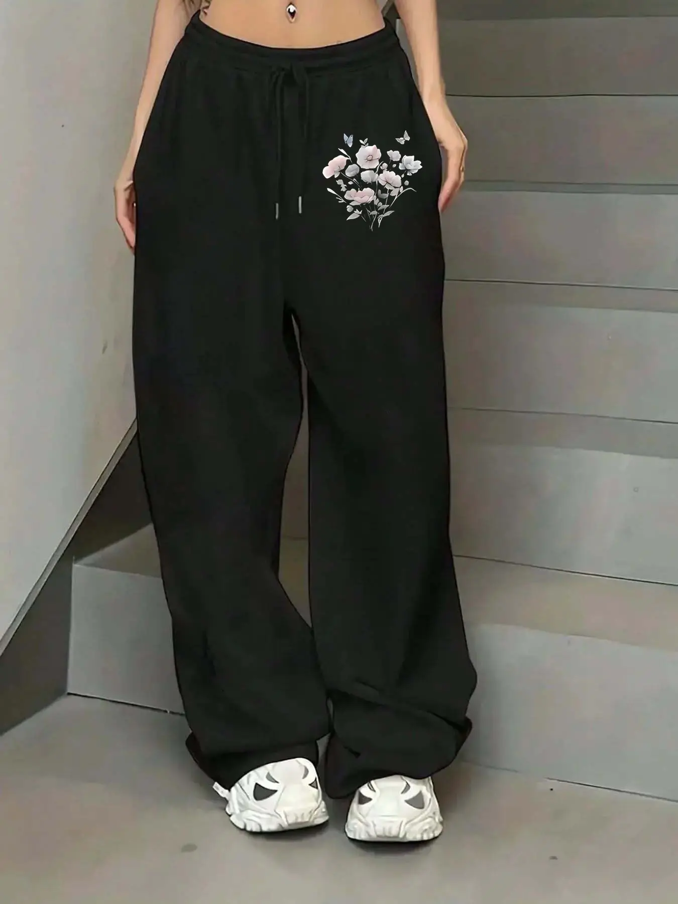 Women's Casual Sporty Long Pants, Butterfly Flower Print Sweatpants, Drawstring Loose Fit Wide Leg, All Season Fashion, Floral Print Sweatpants, Drawstring Waist Sweatpants