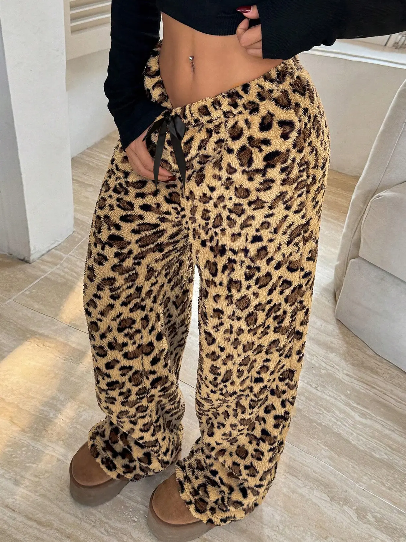 Unisex Leopard Print Faux Fur Long Pants, Loose Straight Leg, High Waist Drawstring Design, All-Season Comfortable Home Wear