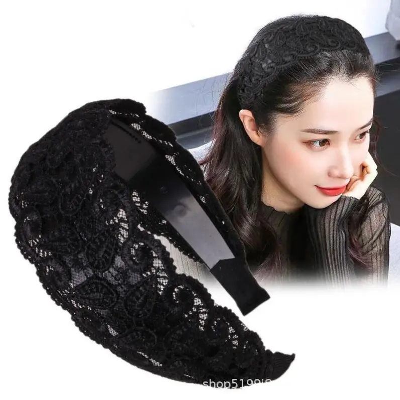 Wide Lace Hollow Headbands for Women, Scalloped Floral Lace Non‑Slip Hair Hoop, Vintage Elegant Wide‑Coverage Hair Accessories, Soft Comfortable Hair Bands for Daily Casual Party Occasions, Delicate Hair Decor Gifts for Ladies