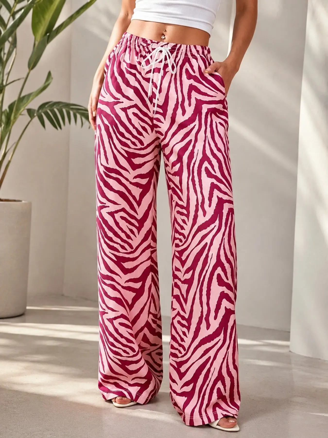 Women's Zebra Print Drawstring Elastic Waist Wide Leg Pants, Casual Boho Style Loose High Waist Palazzo Trousers with Pockets, Lightweight Vacation Beach Flowy Bottoms, Casual Comfy Pocket