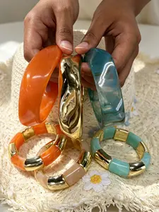 6-Piece Women's Fashion Bracelets Bangles Set, Elegant Chunky Acrylic Bangle, Casual All-Season Jewelry, Perfect for Parties and Daily Wear