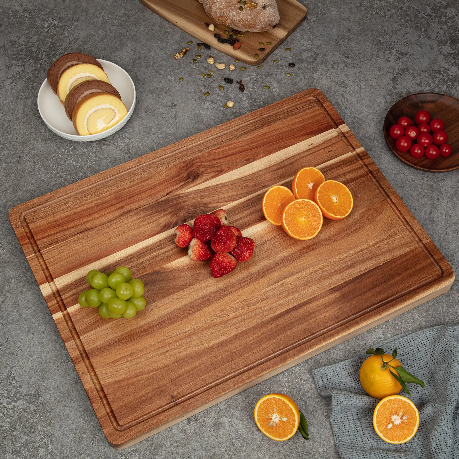 Superior Acacia Wood Cutting Board - Extra Large Butcher Block for Kitchen - Deep Juice Groove, Reversible, Side Handles - Ideal for Meat, Vegetables, Cheese