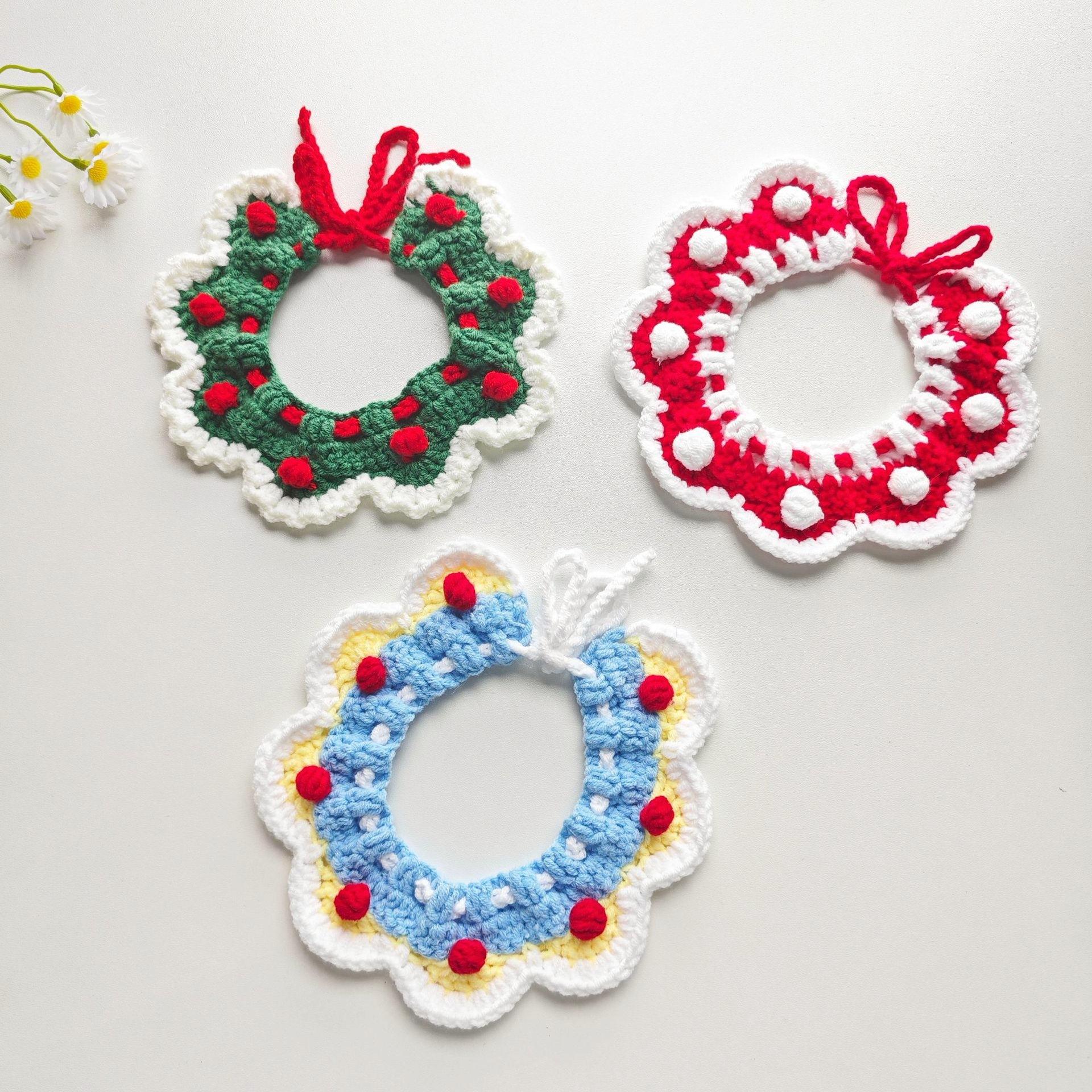 Cat and dog neck scarves, pet Christmas accessories, knitted collars, cute British Shorthair and Teddy designs, cross-border wholesale