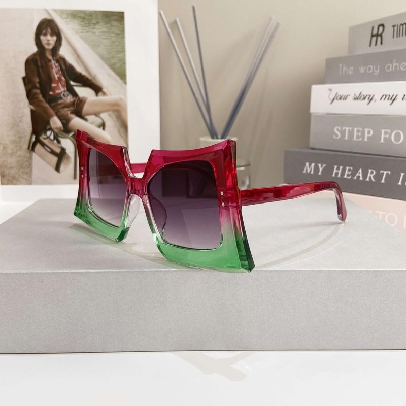 Oversized Gradient  for Women And Men – Green To Clear Frame, Anti-Reflective Lenses, Lightweight Metal Hinge, Stylish Eyewear for Parties, Photography, And Street Style Vintage Tortoiseshell  outdoor glass uv400 lens blinged sunglasses fall ses