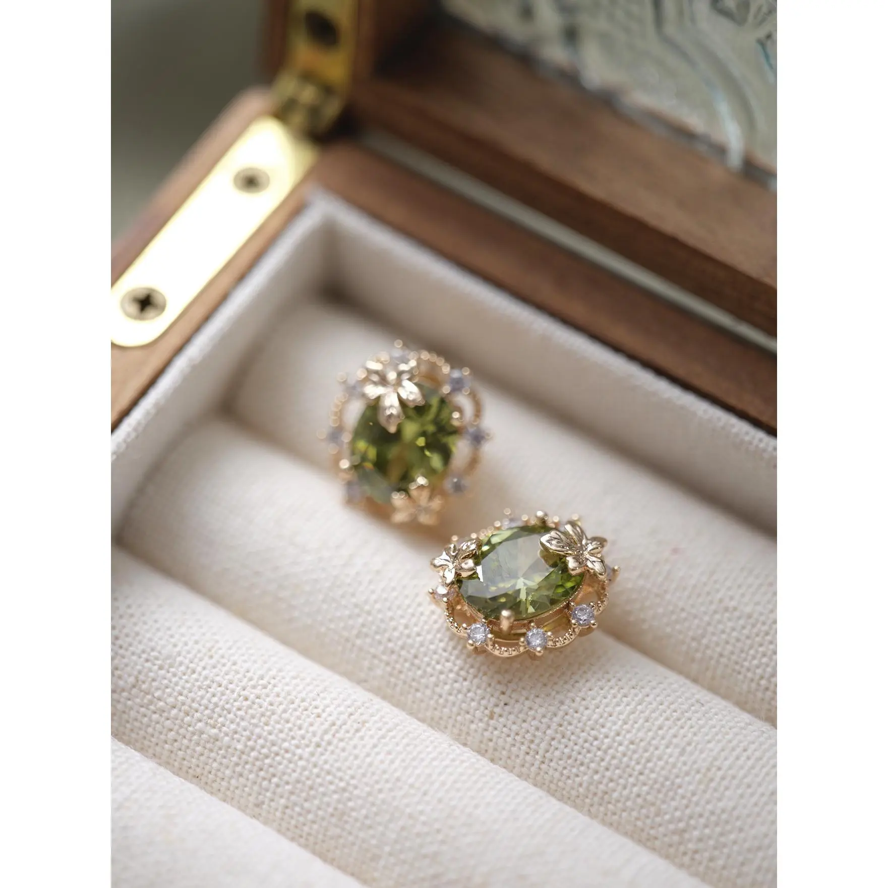 S925 Silver Casual Needle Stud Earrings, 16-Piece LUXE DOUX Olive Green Floral Non-Natural Crystal Jewelry Accessories