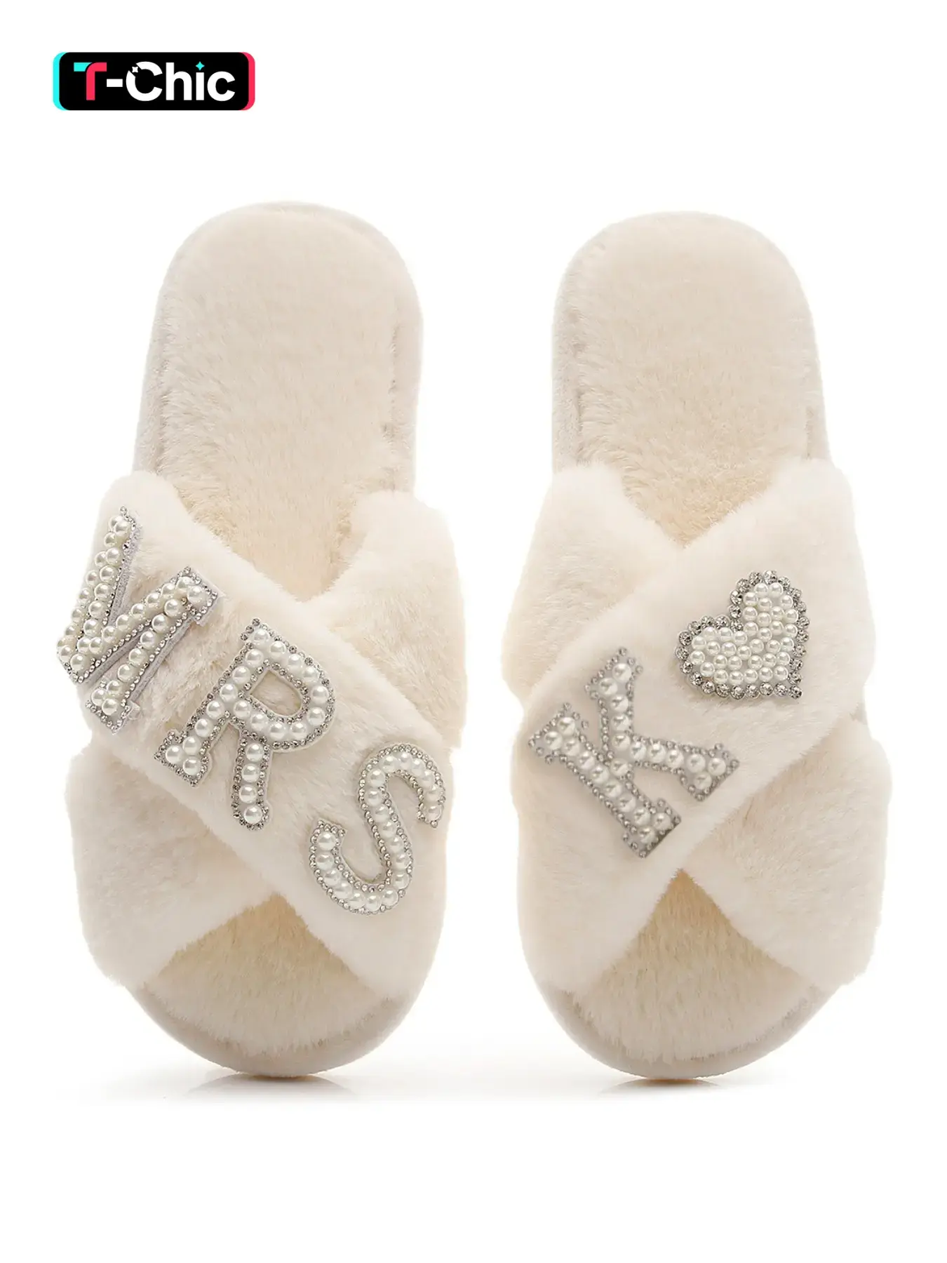 Customizable Wedding Slippers for Bride and Bridesmaids, Open-Toe Slide Fuzzy Slippers with Pearl Heart Design, Perfect Gift for Women Wedding Day Footwear, Bridal Shower Gift, Slippers Indoor