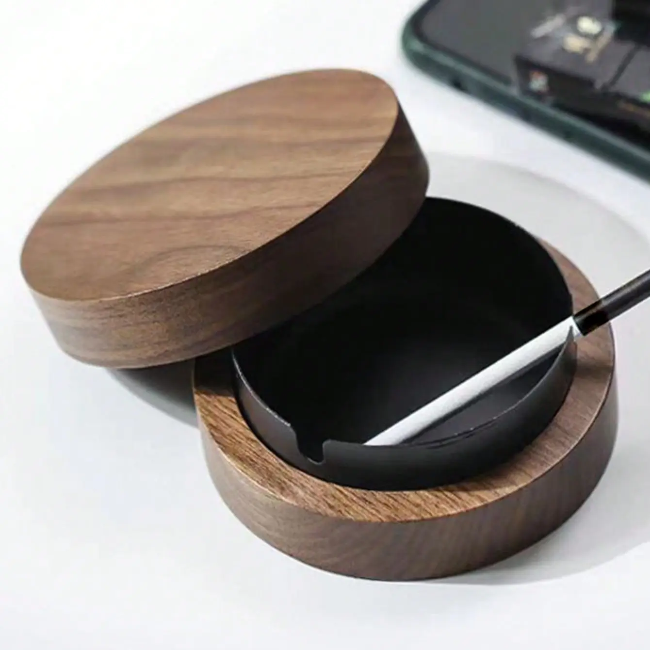 Walnut Wood Ashtray with Lid, Modern Desktop Ashtray for Indoor Outdoor, Office Home Decor, Metal Lining Windproof Odorless, Unique Men's Gift, Functional Decorative