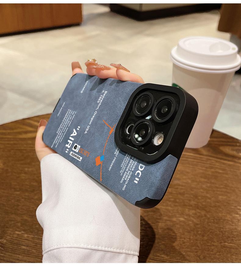 This plush leather sneaker-shaped phone case features a shoelace design and is compatible with iPhone 17/16/15/14/13/12/11/X/XS/XS Max. The PC back cover provides robust protection. It's the perfect holiday gift for friends, family, and yourself.