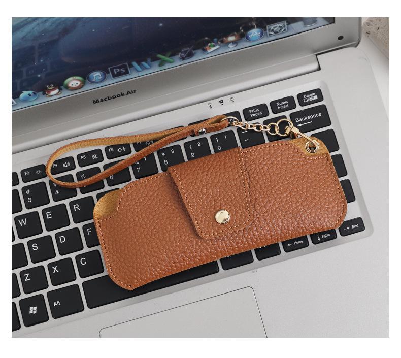 Sunglasses Case with Wrist Strap – Hard Shell Protective Eyewear Pouch, Portable Travel Glasses Holder, Pressure Resistant Storage Bag for Women Men