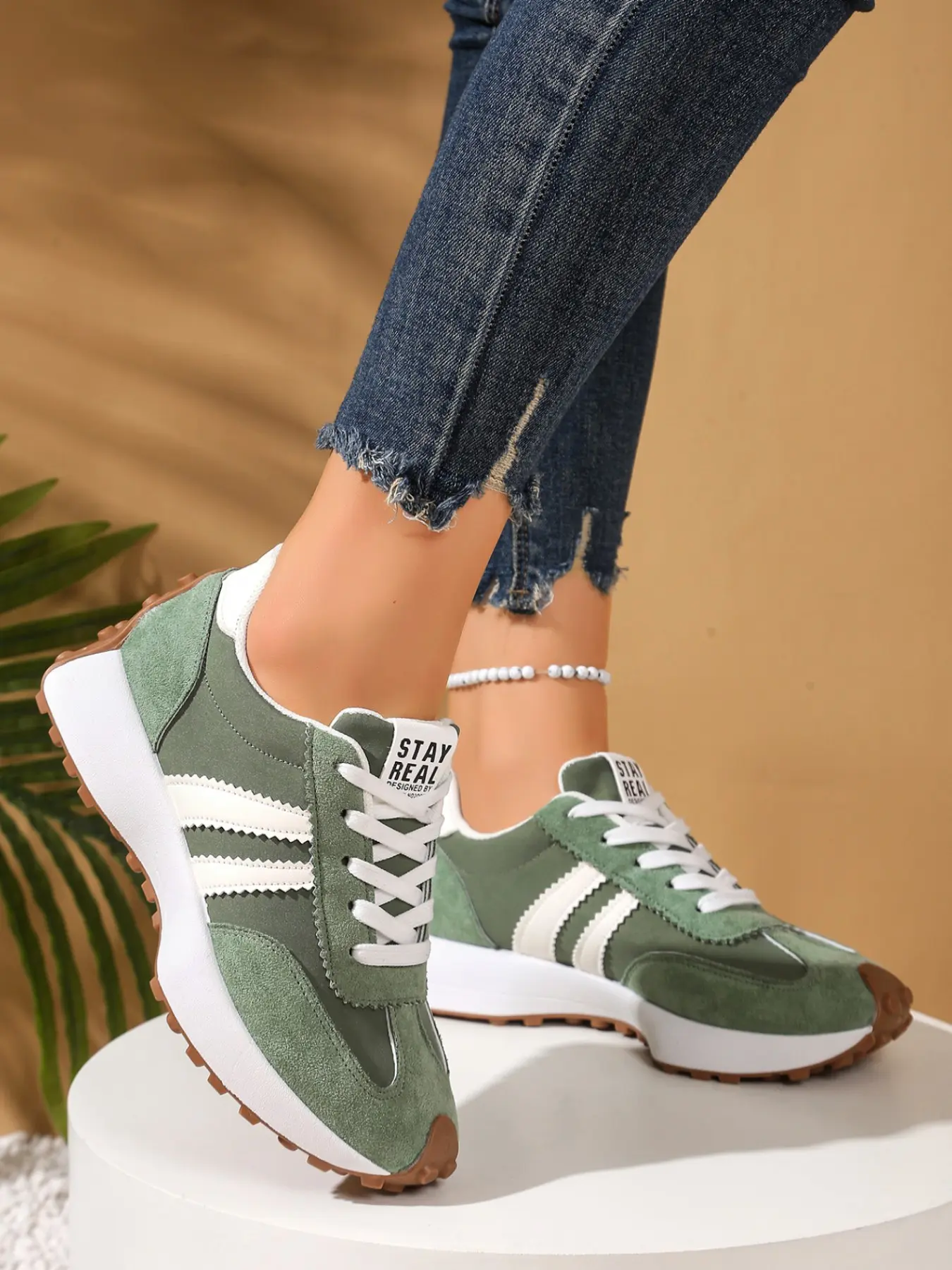 Comfortable Retro Striped Thick Sole Sneakers, Neutral Rubber Sole Walking Training Shoes, Lightweight Casual Sports Shoes, Anti-Slip Daily Wear