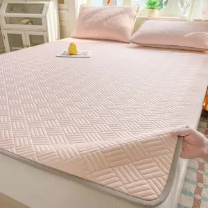 1pc Cooling Mattress Topper & Mat - Soft & Comfortable Summer Sleeping Pad, Breathable & Skin-Friendly Mattress Protector for Bedroom, Multiple Sizes Available