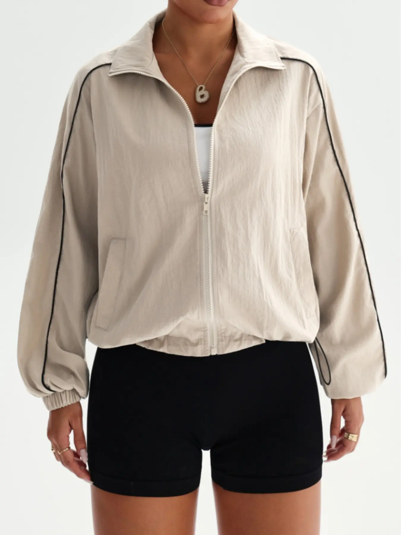 Minimalist Lightweight Pleated Stand Collar Sports Jacket, Side Color Block Stripes, Full Zip, Elastic Cuffs, Loose Fit, Breathable Casual Short Jacket