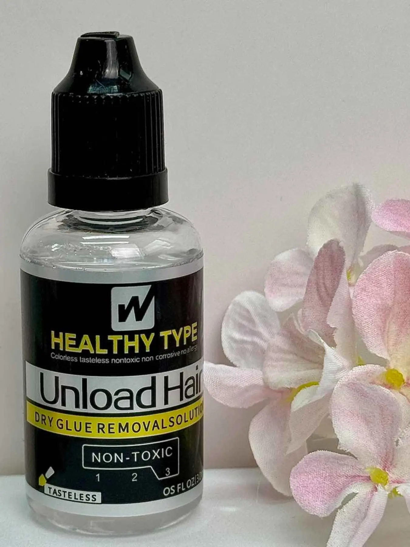 Wig Glue Remover Liquid, Non-Toxic & Odorless Formula, Quick Residue Removal, Gentle for Lace Wigs & Hair Extensions, 30ML, 1/2 Bottles