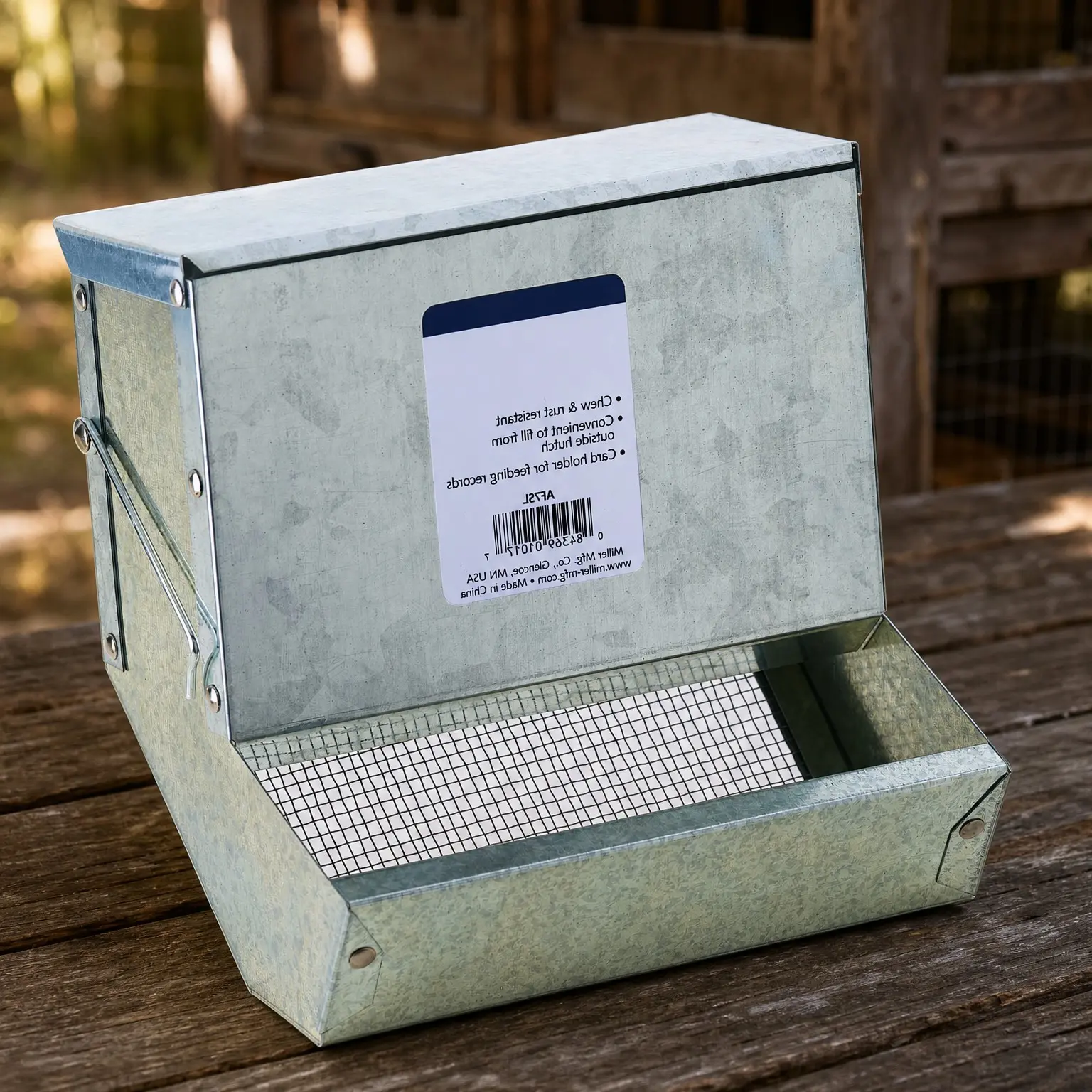 Small Animal Gravity Feeder with Lid and Sifter Bottom for Rabbits, Ferrets & Other Small Animals, Heavy Duty and DurableGift