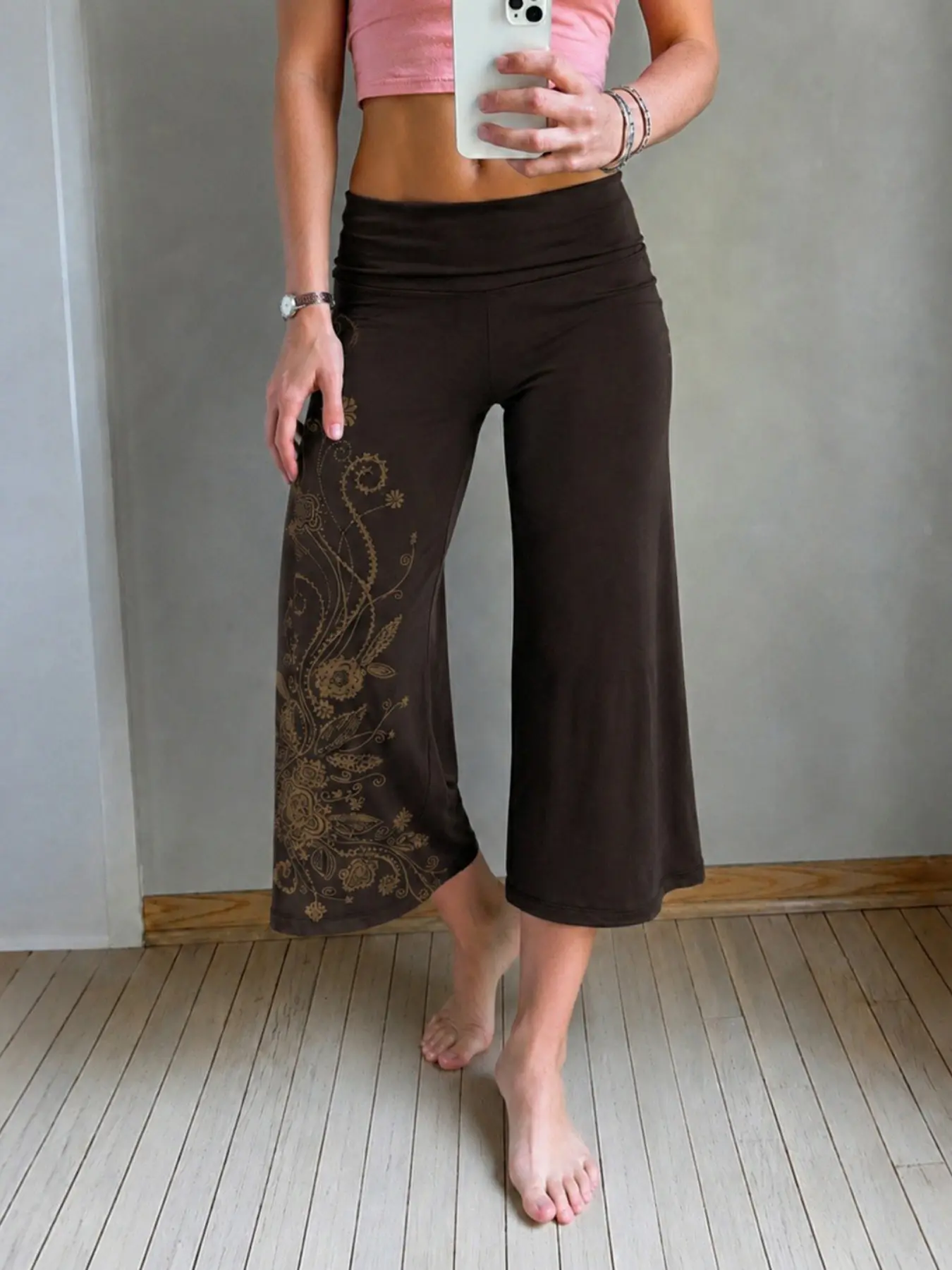 Plant Print Seven-Eleven Pants, Stylish Plant Pattern Design, Loose Comfortable Fit for Daily Wear, Perfect for Casual