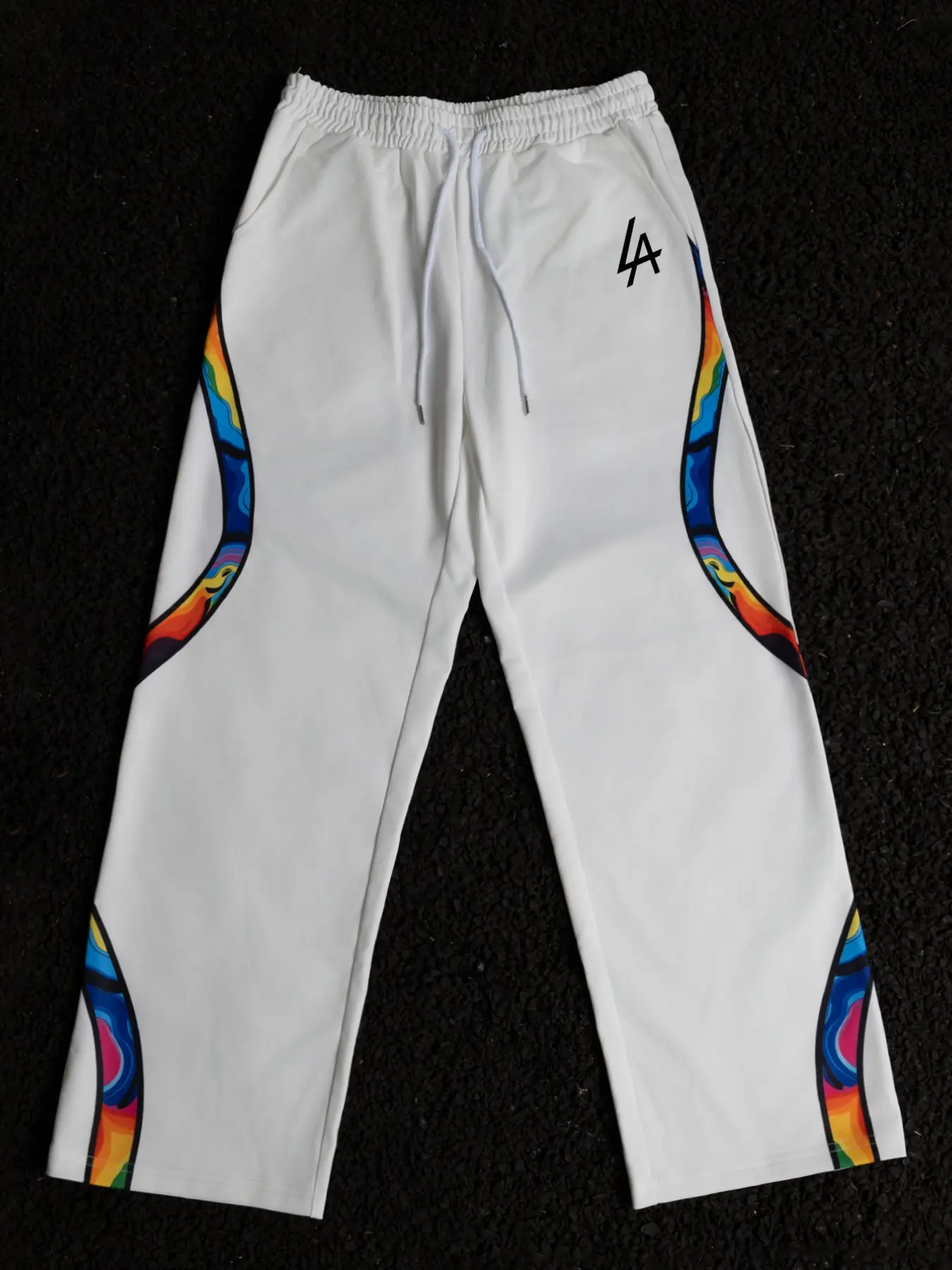 Men's White Drawstring Elastic Waist Wide Leg Track Pants, Front LA Letter Logo Print, Side Curved Rainbow Smiley Panel Stripe Decor, Loose Street Fit, Soft Light Woven Fabric, Side Pocket Design, Colorful Y2K Sport Hip Hop Daily Casual Trousers