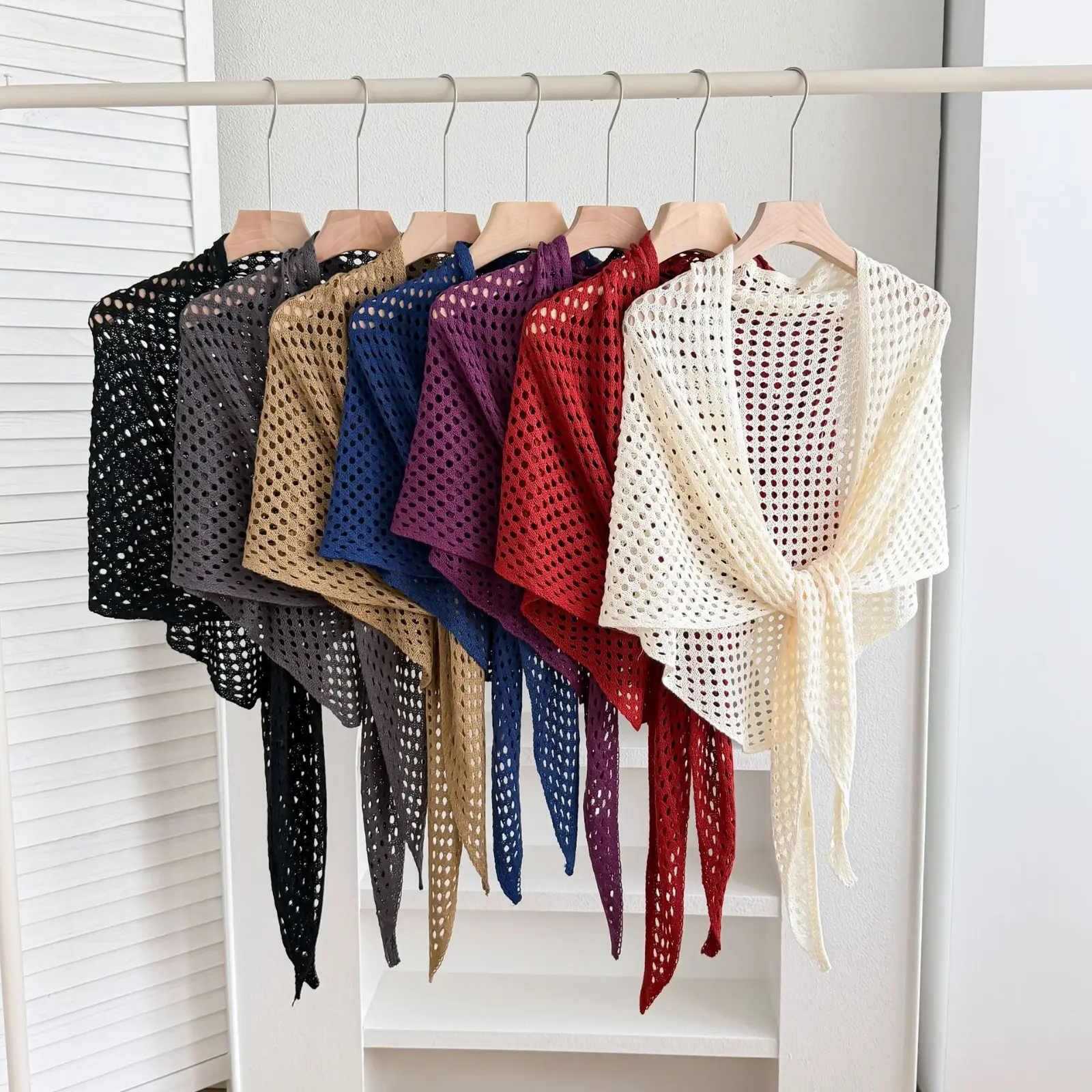 Women's Crochet Shrug, Hollow Out Knitted Mesh Short Cape with Tie Front, Lightweight Sun Protection Beach Cover Up for Dresses, Crochet Wrap