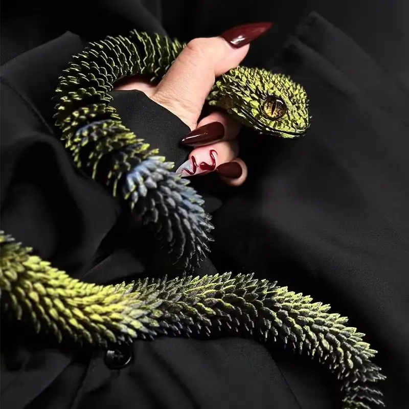 Mobile Joint Snake Model, Bendable Hinged Snake Desk Decor, Decoration, Realistic Scaled 3D Print, Horror Snake Ornament, Prank Tool, Articulated Animal Figurines, Gift for Reptile Lovers