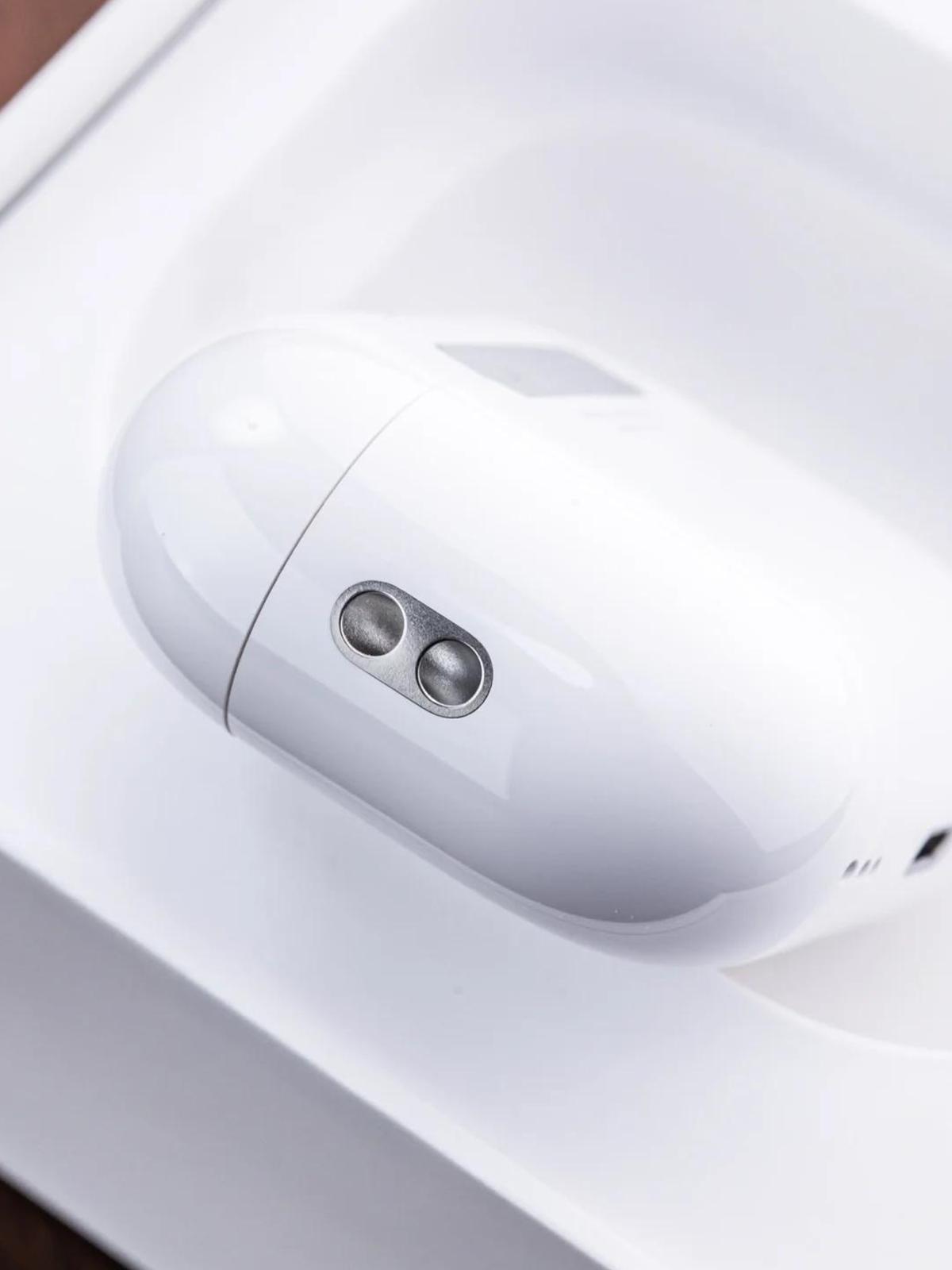 Wireless In-ear Headphones Bluetooth Earbuds with Noise Cancelling 20H Long Playtime for Pad Phones Workout Sports