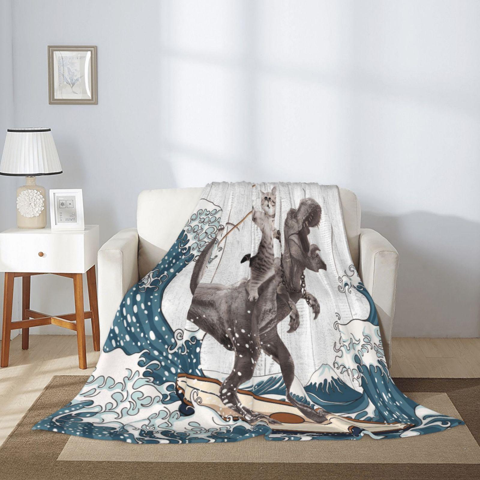 This fun cat riding a dinosaur blanket is soft and comfortable, making it the perfect gift for anime lovers. Suitable for sofa beds, offices, and outdoor use.