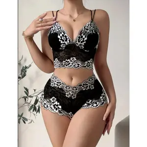 Soft Breathable Lace Camisole Lingerie 2 Piece Set, V Neck Wireless Floral Lace Intimate Set For Daily & Date Wear Womenswear Elegant